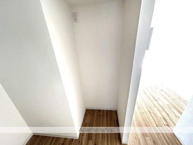 鷹野橋マンションの内装写真