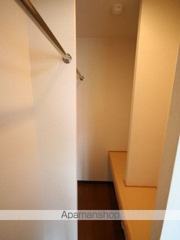 フローライト蛍池の内装写真