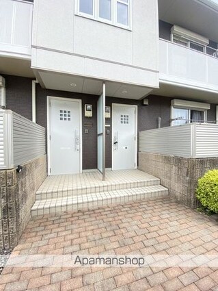 和歌山県和歌山市秋葉町[3LDK/73.69m2]のエントランス2
