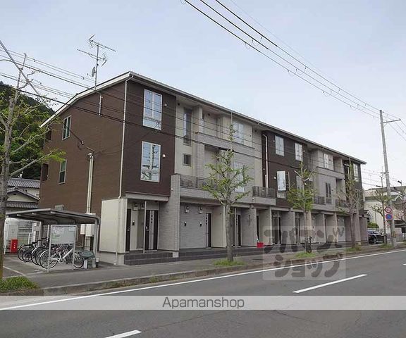 カーサスカイIIIの外観写真