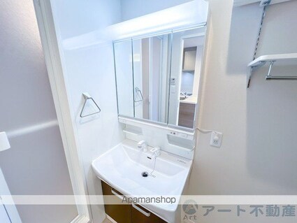 グランフォレスト[1LDK/42.42m2]の洗面所