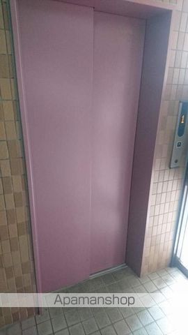 ロイヤルレジデンスの内装写真