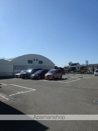 和歌山県和歌山市今福４丁目[1R/31.5m2]の駐車場