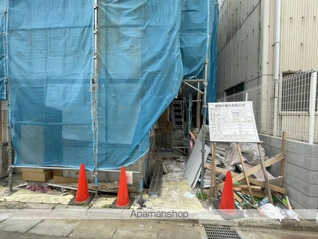 MELLAS川口の玄関写真