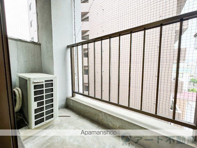 ドゥマンクレールの内装写真