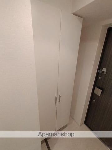 LADOUCEURUMEDAEASTの内装写真