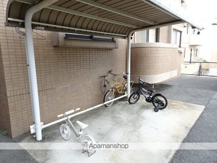 スカイビュー高須台[3LDK/75.01m2]の共用部1