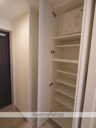 アヴァンカーサ三鷹[1DK/27.26m2]の玄関