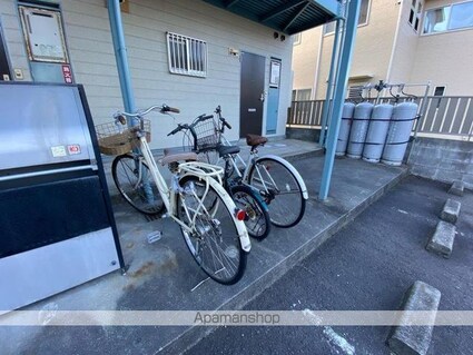 エルディム大谷[2K/32.7m2]の内装1