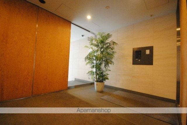 ガーデン板橋氷川町[2LDK/68.26m2]のロビー
