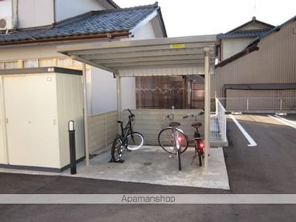 サン・ビレッジ・西方　Ⅱ[2DK/50.22m2]の外観3