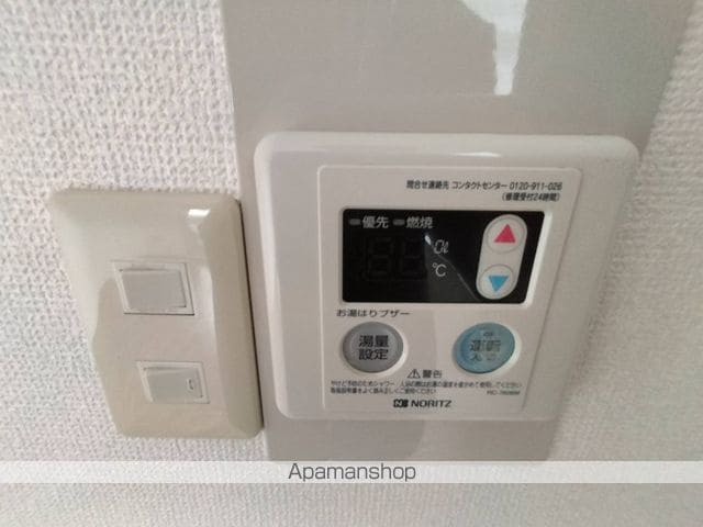 ロータリーマンション平代町の内装写真