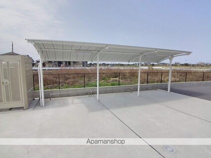 スカイピース[1LDK/36m2]の外観3