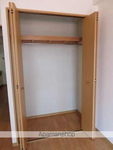 メゾンバイタルA棟の内装写真