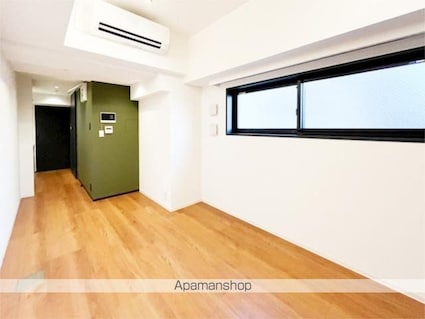 ＺＯＯＭ信濃町[1LDK/31.86m2]のリビング・居間