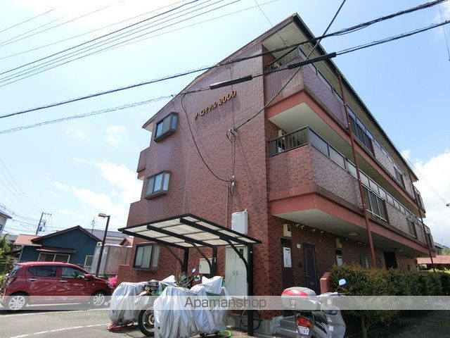 ザ・ロイヤル2000の外観写真