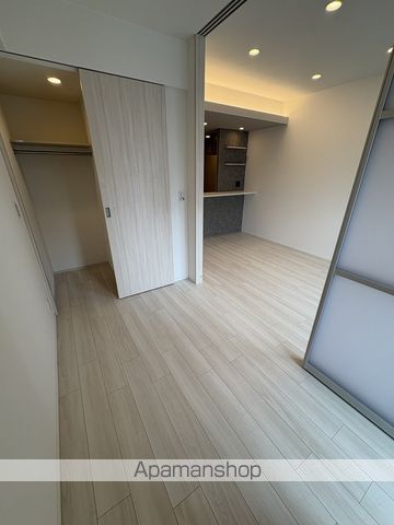 C0MF0RIA LIV北浜淡路町の内装写真