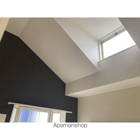 トレニアの内装写真