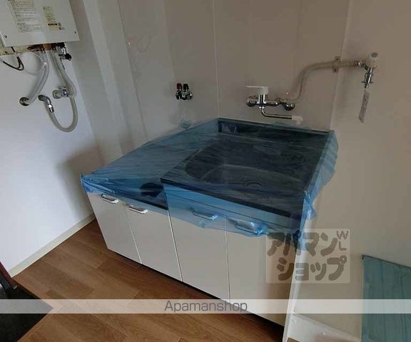 ロイヤルハイツ袴田の内装写真