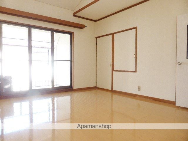 ハイツ舞台の内装写真