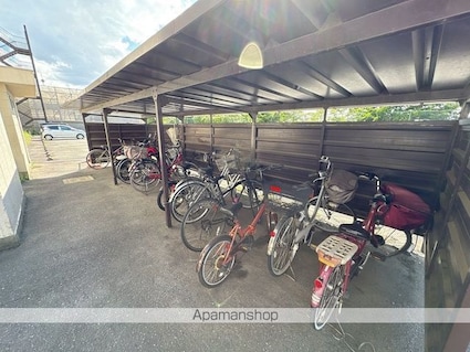 カルフールⅡ[2LDK/55.27m2]の外観2