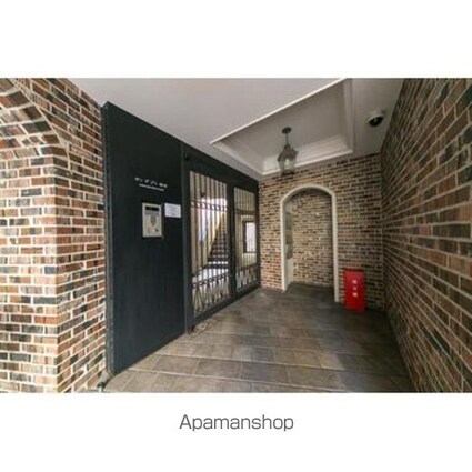 サン　デプレ麻布[2LDK/55.76m2]のエントランス