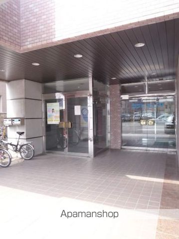 第18ふじい宅建ビルの外観写真