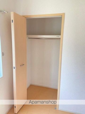 プチ ボヌールの内装写真