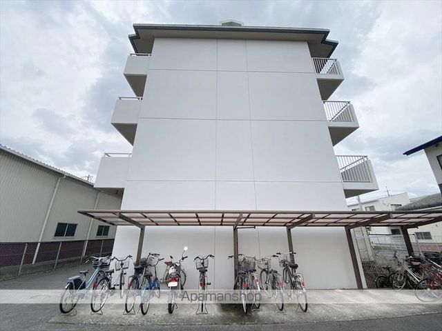 グローリー中庄の外観写真