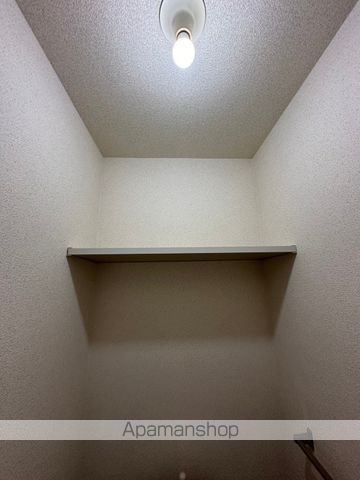 シャトリエ 弐番館の内装写真