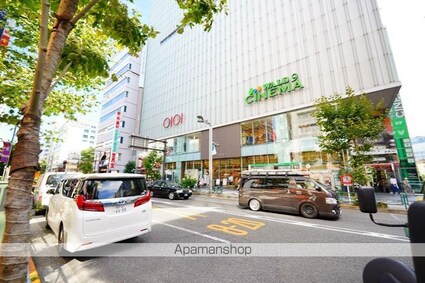 グリーニエ西新宿参番館[1K/25.12m2]の周辺5