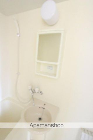 QUA WADAの内装写真