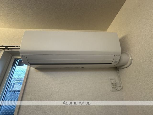 アドモアコート三津屋中の内装写真