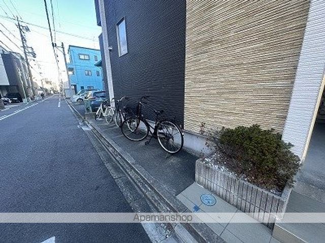 BELLEZZAの玄関写真