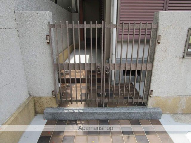 下鴨萩ケ垣内町貸家19-2の外観写真