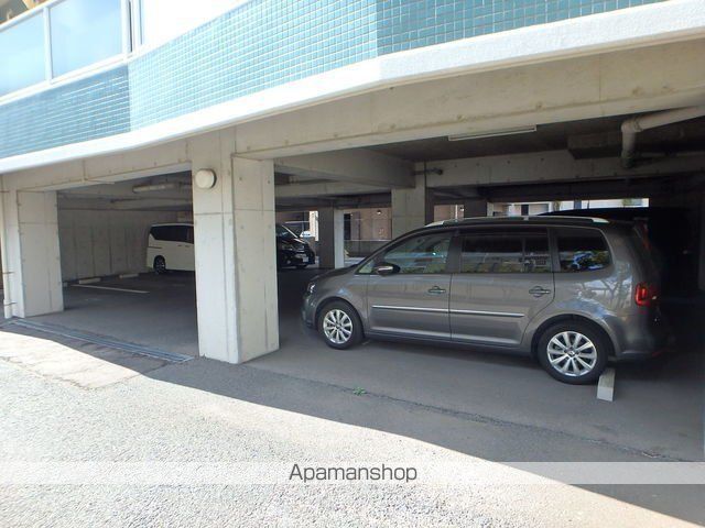 リッシュ・ヴェール サカエの周辺写真
