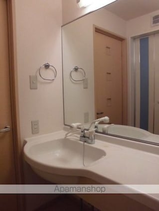 和歌山県和歌山市布引[1K/30.03m2]の洗面所