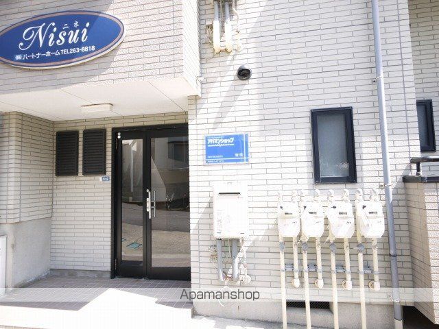 越後線 内野駅 徒歩15分 2階建 築28年の玄関写真