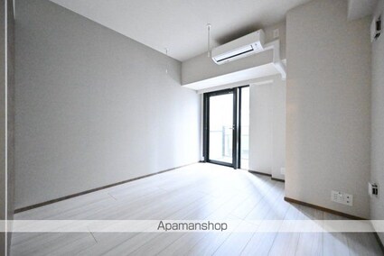 ＧＲＡＮＳＩＴＥ　ＮＡＫＡＭＥＧＵＲＯ[1K/25.44m2]のリビング・居間