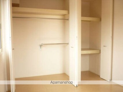 セジュール山口　５番館[1LDK/46.96m2]の収納