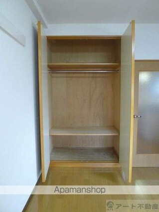 セレニテ本町[1K/24.08m2]の収納