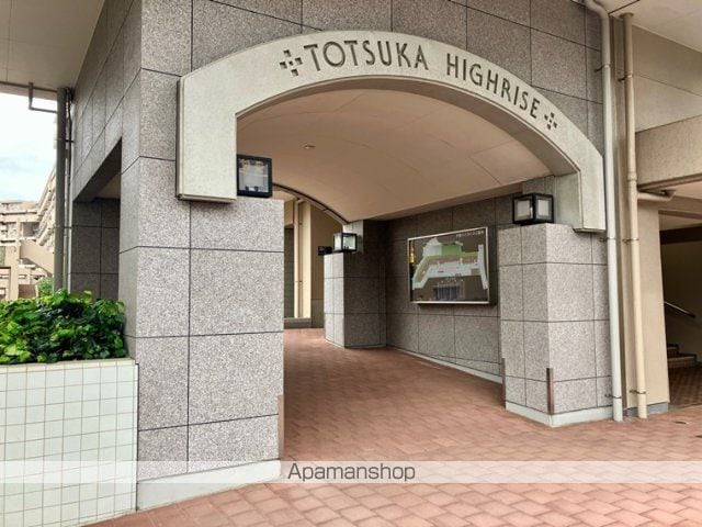 戸塚ハイライズの玄関写真