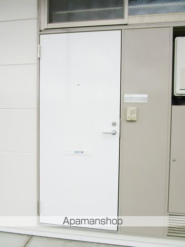 レオパレスエスペランサIの玄関写真