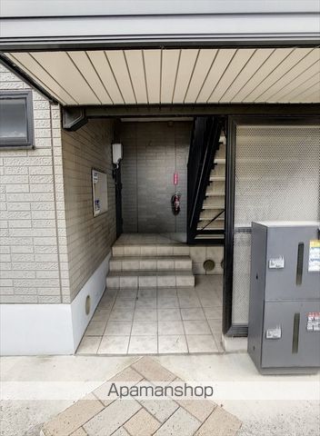 セジュールKATAHAC棟の玄関写真