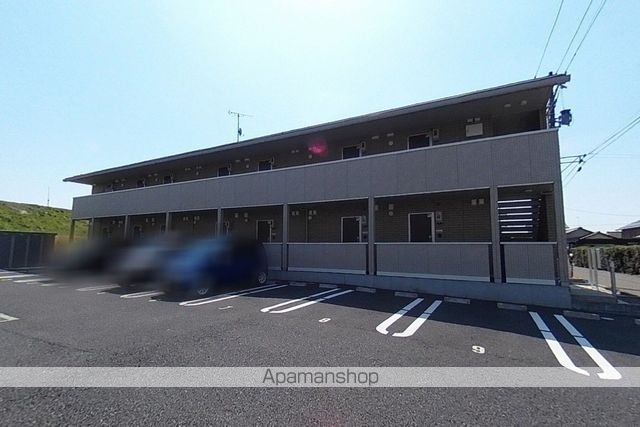 クロスリアンの外観写真