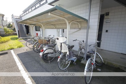ＯＭＴＥＲＲＡＣＥ日野[3DK/60.28m2]の共用部3