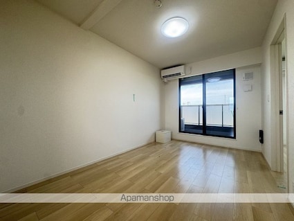 レガリア[1LDK/83.58m2]のリビング・居間