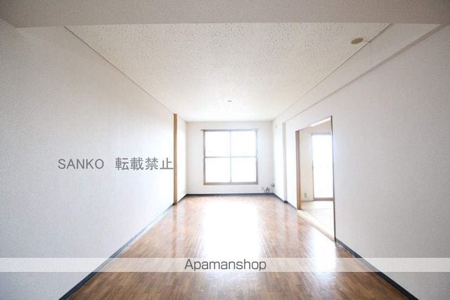 コスモロイヤル東苗穂B棟の内装写真
