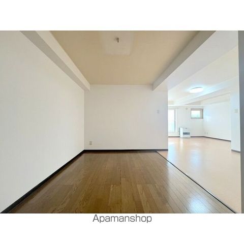 OMレジデンス山の手の内装写真