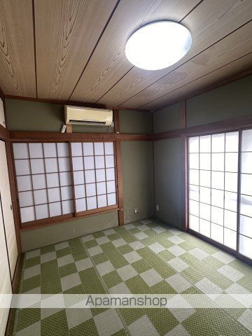 三浦市宮川町戸建ての内装写真
